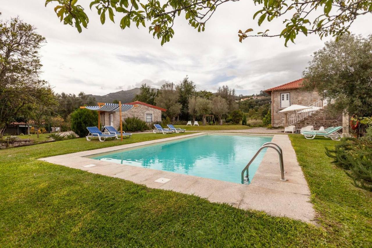Eido Do Carvalhoso - Casa De Campo Em Arcos De Valdevez Dış mekan fotoğraf